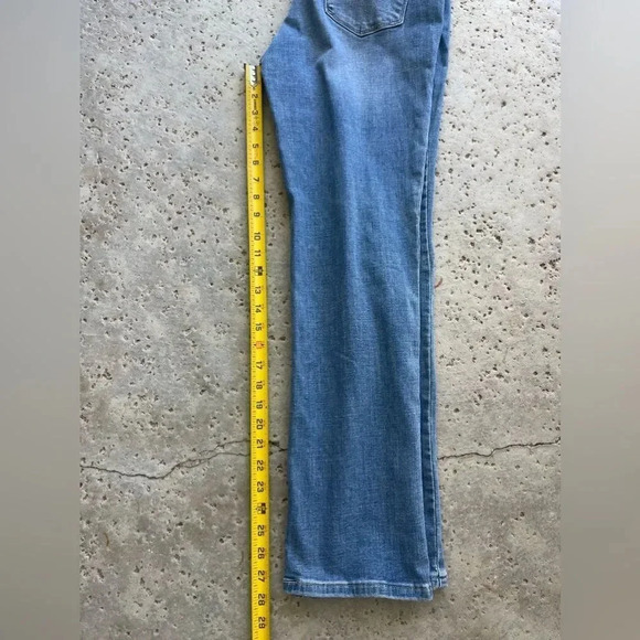 Levi's 505™ STRAIGHT LEG WOMEN'S JEANS Mid rise Size 6 W28 x L38 - Picture 5 of 13